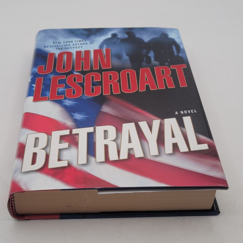 John Lescroart Betrayal Hardcover First Printing Legal Thriller Excellent